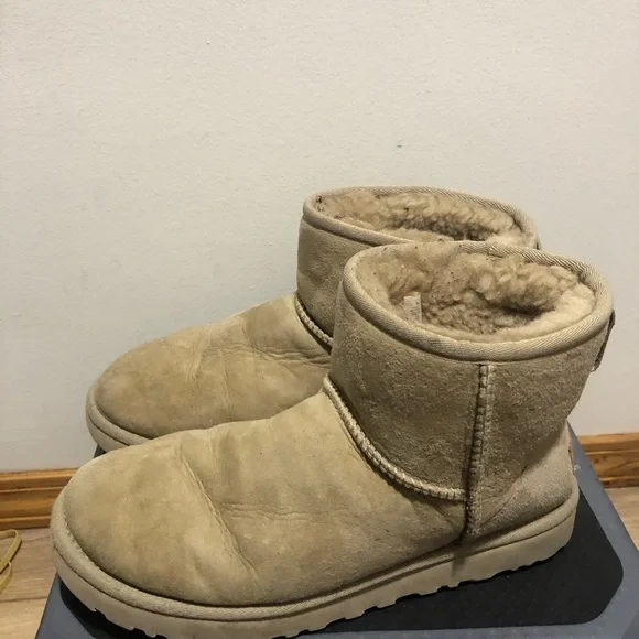 UGG 1016222 Classic Mini II Women's Chestnut Winter Ankle Boots Size 8 - Picture 4 of 14